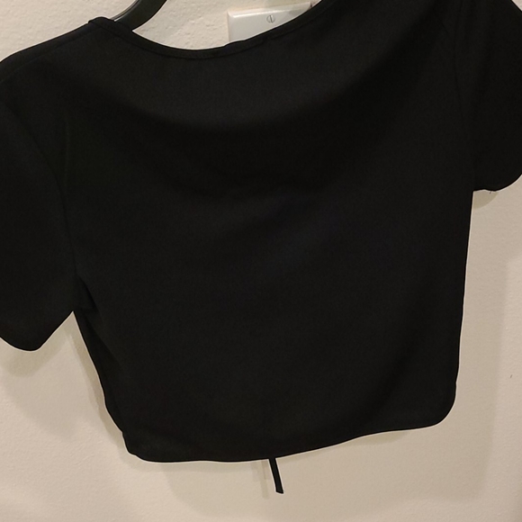 Top - Picture 5 of 10